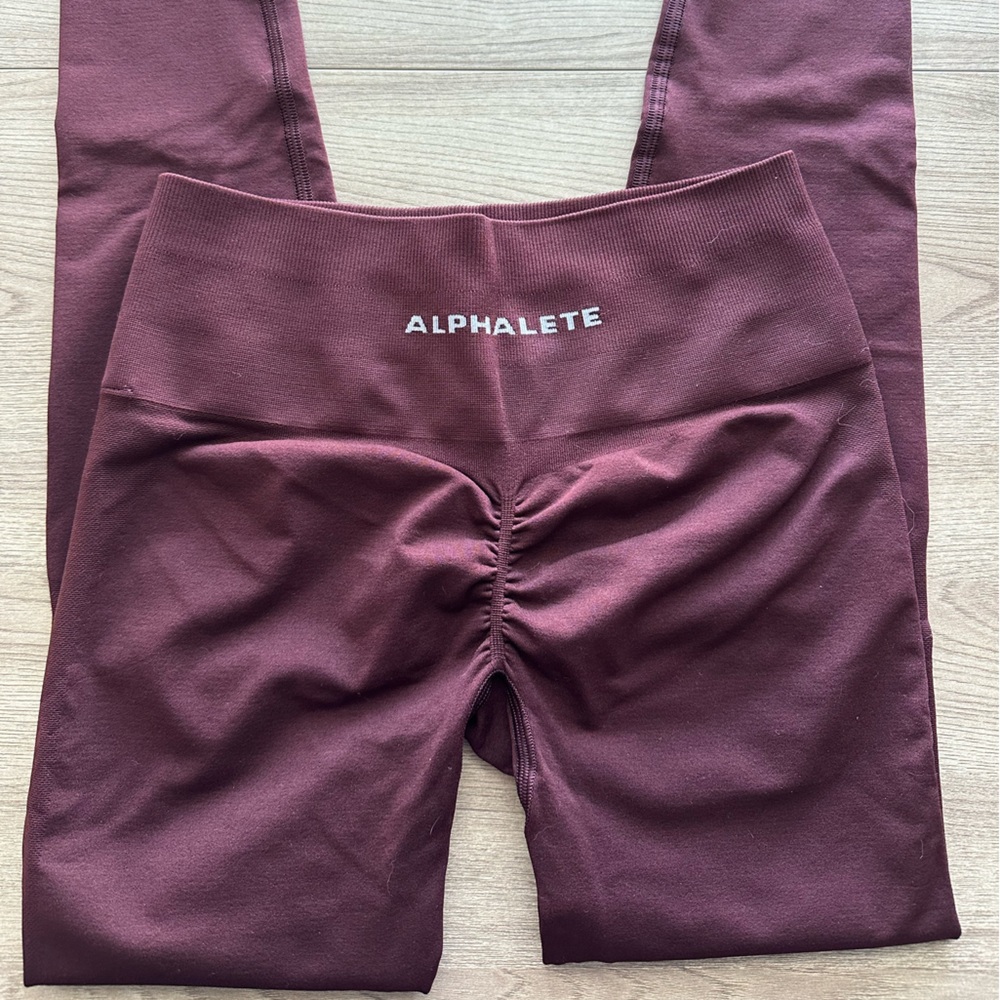 Alphalete Amplify Maroon Leggings
